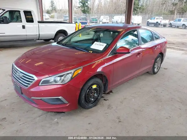 5NPE24AF2GH265414 2016 HYUNDAI SONATA - Image 2