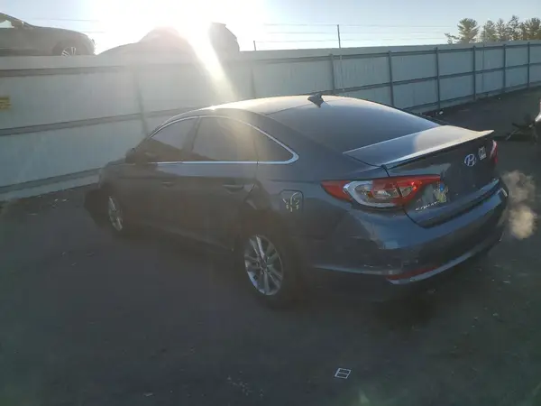 5NPE24AF2GH269298 2016 HYUNDAI SONATA - Image 2