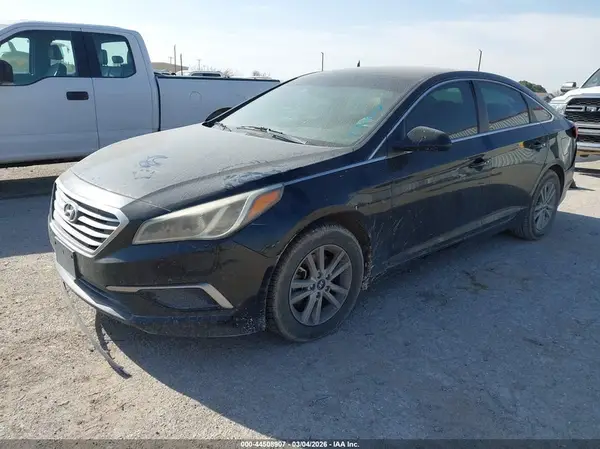 5NPE24AF2GH270015 2016 HYUNDAI SONATA - Image 2