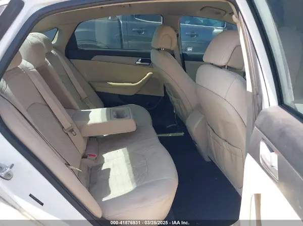 5NPE24AF2GH270130 2016 HYUNDAI SONATA - Image 8