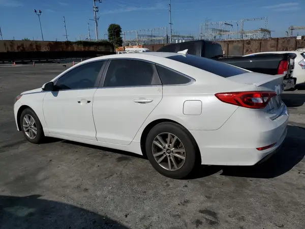 5NPE24AF2GH270158 2016 HYUNDAI SONATA - Image 2