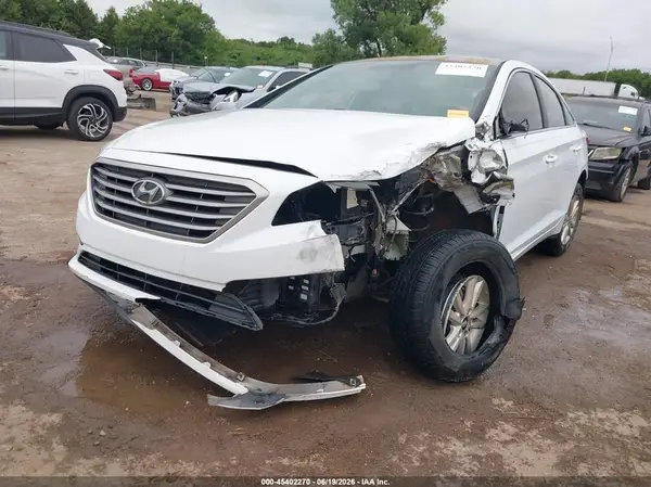 5NPE24AF2GH274176 2016 HYUNDAI SONATA - Image 2