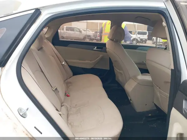 5NPE24AF2GH274176 2016 HYUNDAI SONATA - Image 8
