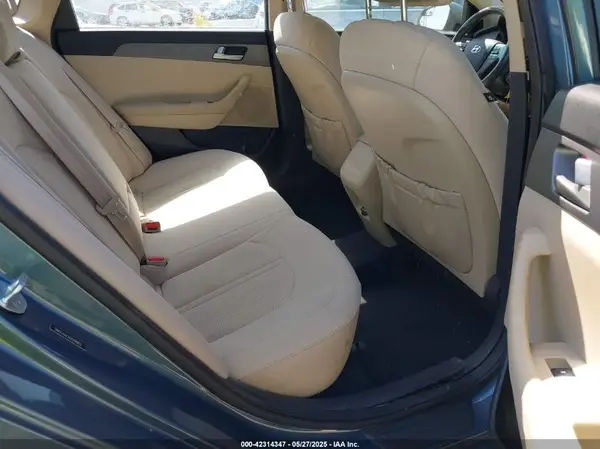 5NPE24AF2GH290815 2016 HYUNDAI SONATA - Image 8