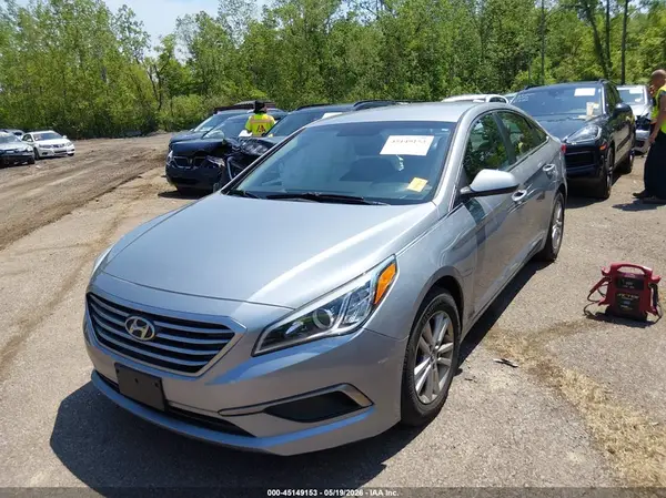 5NPE24AF2GH301604 2016 HYUNDAI SONATA - Image 2