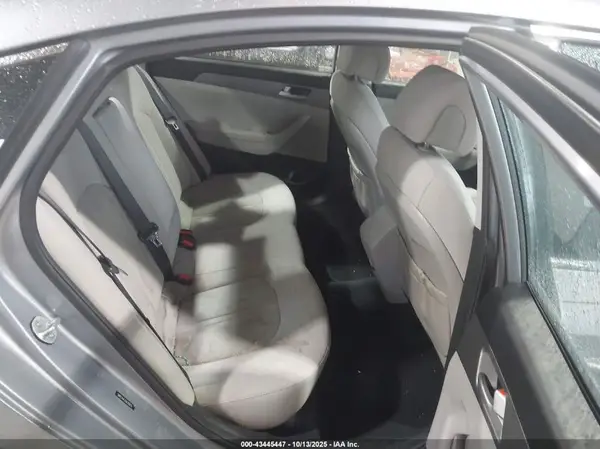 5NPE24AF2GH303675 2016 HYUNDAI SONATA - Image 8