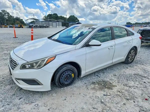 5NPE24AF2GH304051 2016 HYUNDAI SONATA - Image 1