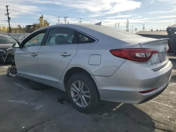 5NPE24AF2GH307144 2016 HYUNDAI SONATA - Image 2