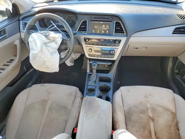 5NPE24AF2GH310075 2016 HYUNDAI SONATA - Image 8