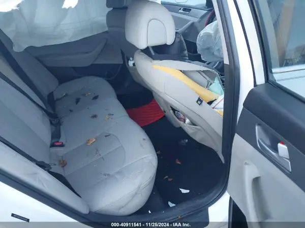 5NPE24AF2GH310450 2016 HYUNDAI SONATA - Image 8
