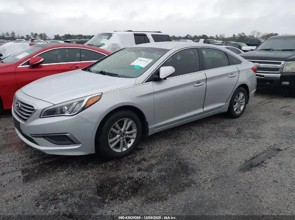 5NPE24AF2GH311534 2016 HYUNDAI SONATA - Image 2