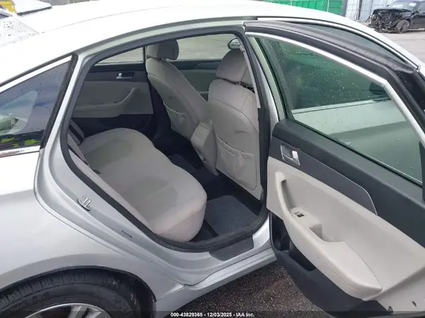 5NPE24AF2GH311534 2016 HYUNDAI SONATA - Image 8