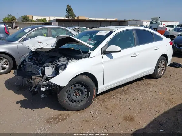 5NPE24AF2GH316751 2016 HYUNDAI SONATA - Image 2