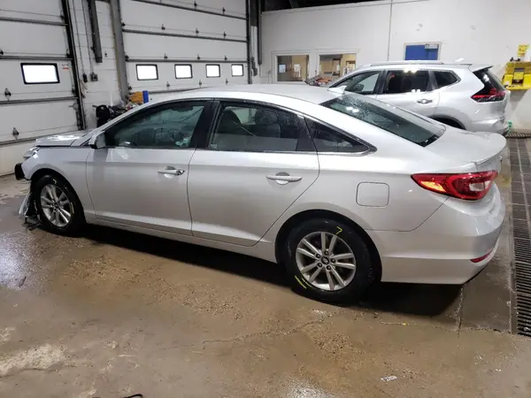 5NPE24AF2GH320637 2016 HYUNDAI SONATA - Image 2