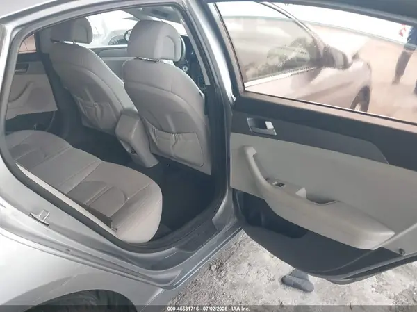 5NPE24AF2GH320718 2016 HYUNDAI SONATA - Image 8