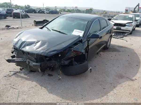 5NPE24AF2GH320959 2016 HYUNDAI SONATA - Image 2