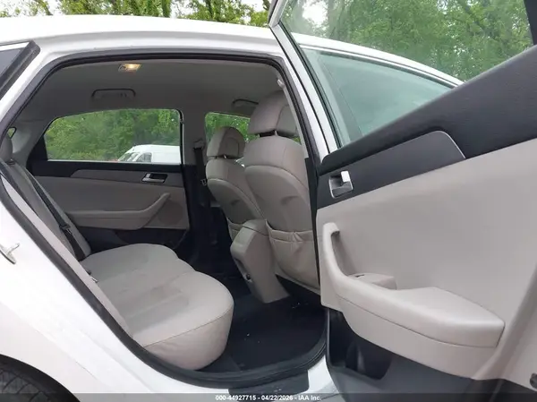 5NPE24AF2GH321027 2016 HYUNDAI SONATA - Image 8