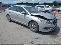 5NPE24AF2GH324820 2016 HYUNDAI SONATA