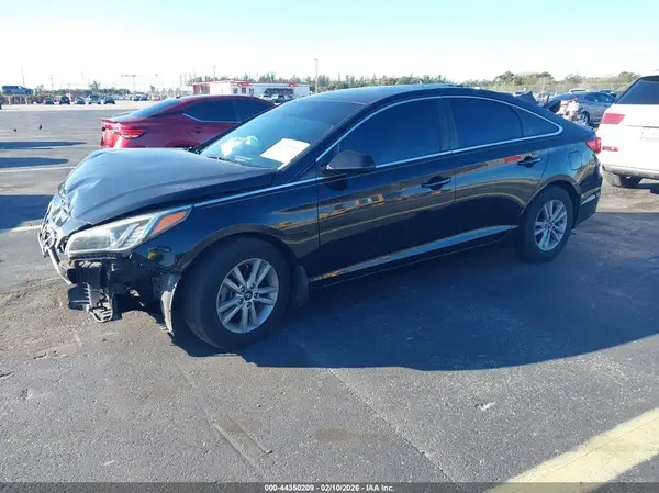 5NPE24AF2GH328446 2016 HYUNDAI SONATA - Image 2