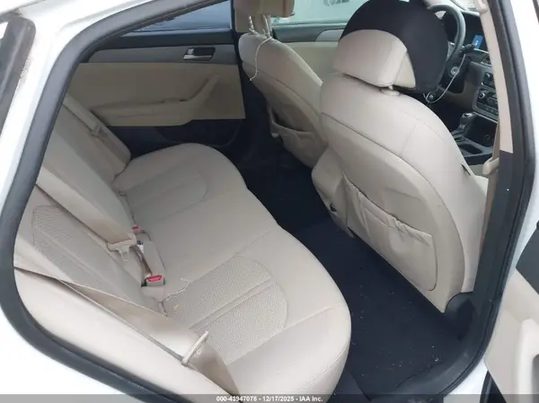 5NPE24AF2GH329189 2016 HYUNDAI SONATA - Image 8