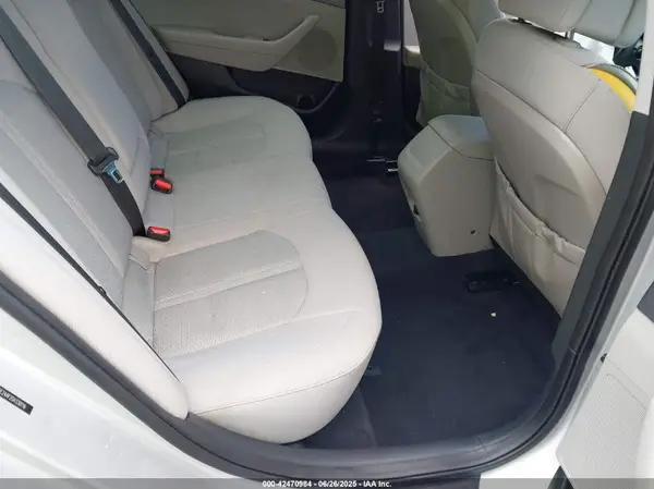 5NPE24AF2GH330116 2016 HYUNDAI SONATA - Image 8