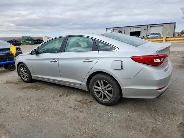 5NPE24AF2GH333243 2016 HYUNDAI SONATA - Image 2