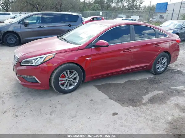 5NPE24AF2GH334182 2016 HYUNDAI SONATA - Image 2