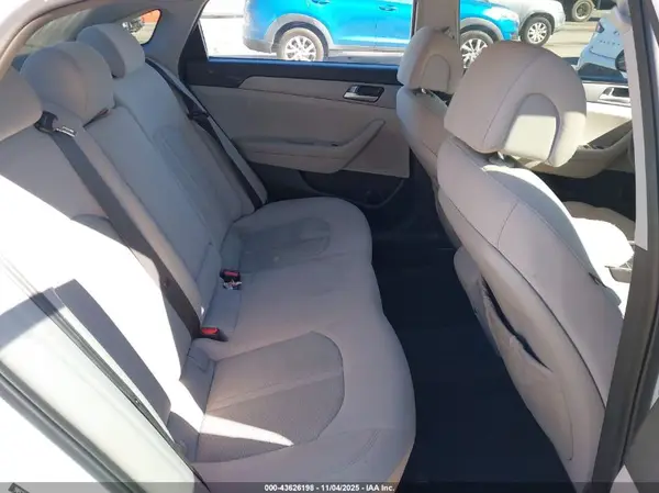 5NPE24AF2GH337275 2016 HYUNDAI SONATA - Image 8