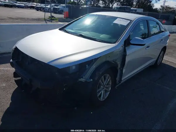 5NPE24AF2GH338099 2016 HYUNDAI SONATA - Image 2