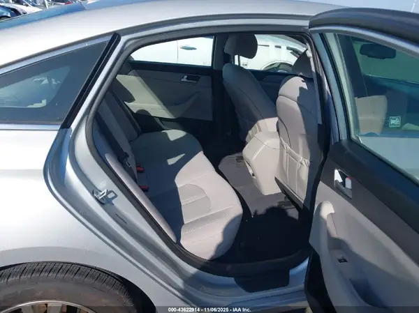 5NPE24AF2GH338099 2016 HYUNDAI SONATA - Image 8