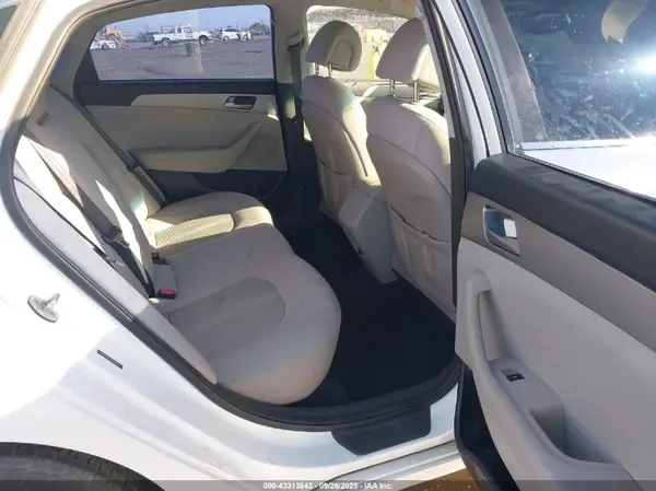5NPE24AF2GH339060 2016 HYUNDAI SONATA - Image 8