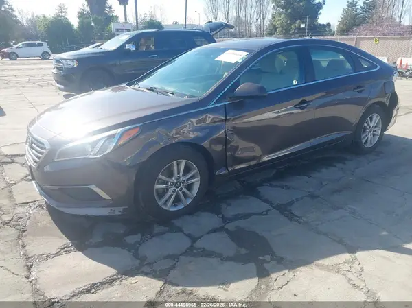 5NPE24AF2GH346221 2016 HYUNDAI SONATA - Image 2
