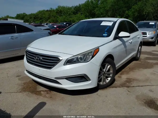 5NPE24AF2GH347711 2016 HYUNDAI SONATA - Image 2