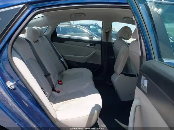 5NPE24AF2GH349717 2016 HYUNDAI SONATA - Image 8