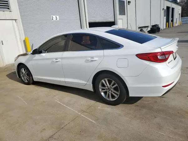 5NPE24AF2GH352391 2016 HYUNDAI SONATA - Image 2