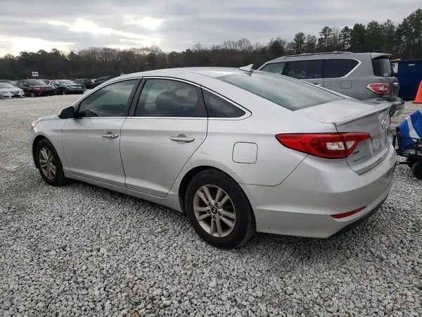 5NPE24AF2GH353198 2016 HYUNDAI SONATA - Image 2