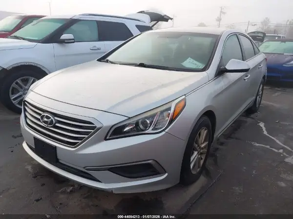 5NPE24AF2GH354755 2016 HYUNDAI SONATA - Image 2
