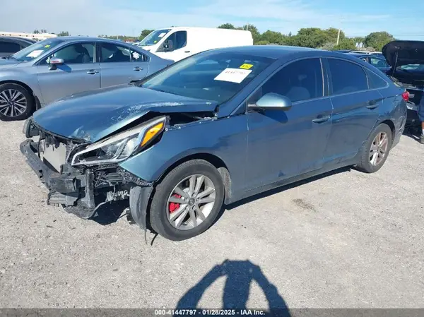 5NPE24AF2GH355470 2016 HYUNDAI SONATA - Image 2