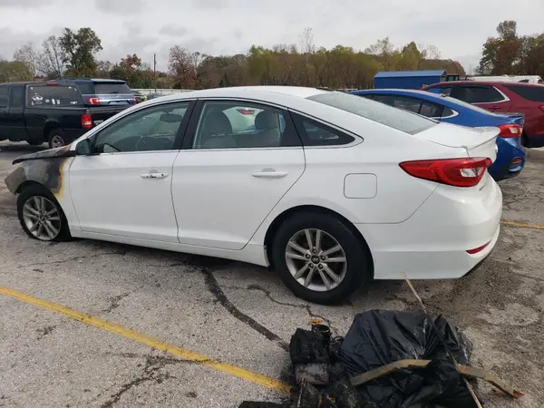 5NPE24AF2GH356862 2016 HYUNDAI SONATA - Image 2