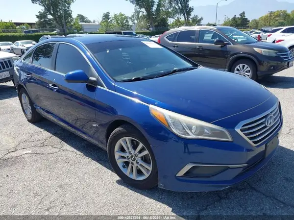 5NPE24AF2GH357168 2016 HYUNDAI SONATA - Image 1