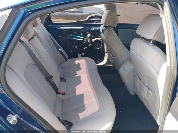 5NPE24AF2GH357168 2016 HYUNDAI SONATA - Image 8