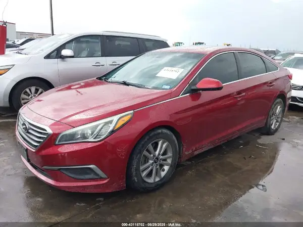 5NPE24AF2GH360555 2016 HYUNDAI SONATA - Image 2