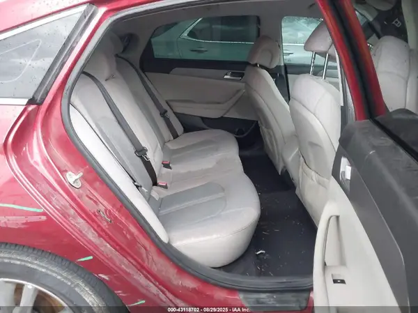 5NPE24AF2GH360555 2016 HYUNDAI SONATA - Image 8