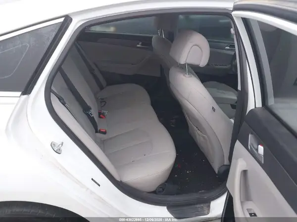 5NPE24AF2GH364234 2016 HYUNDAI SONATA - Image 8