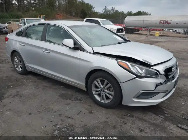 5NPE24AF2GH365027 2016 HYUNDAI SONATA - Image 1