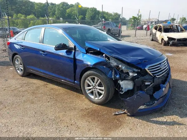 5NPE24AF2GH365500 2016 HYUNDAI SONATA - Image 1