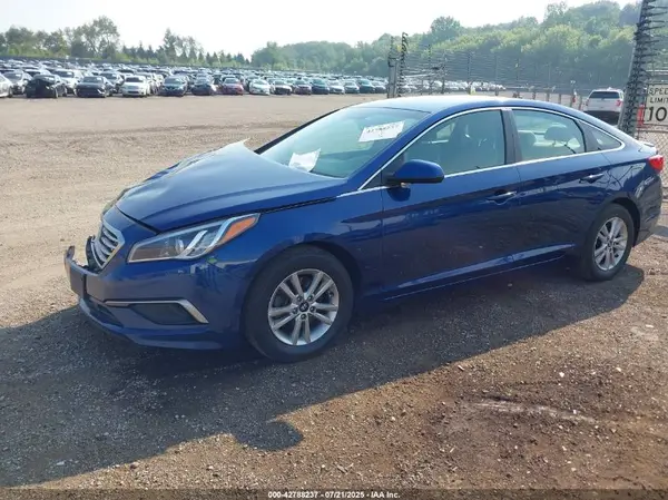 5NPE24AF2GH365500 2016 HYUNDAI SONATA - Image 2