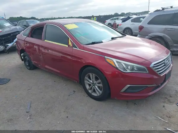 5NPE24AF2GH365948 2016 HYUNDAI SONATA - Image 1