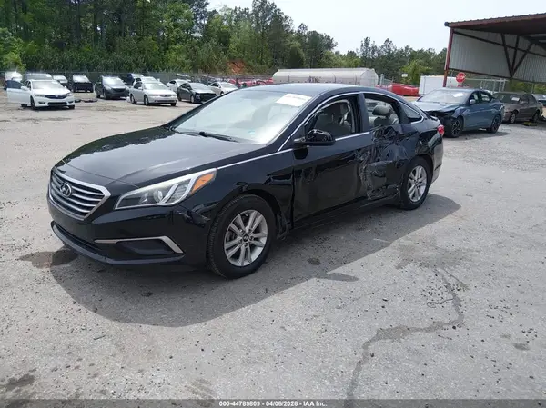 5NPE24AF2GH369322 2016 HYUNDAI SONATA - Image 2