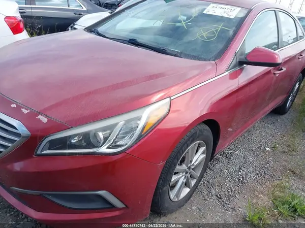 5NPE24AF2GH373564 2016 HYUNDAI SONATA - Image 2